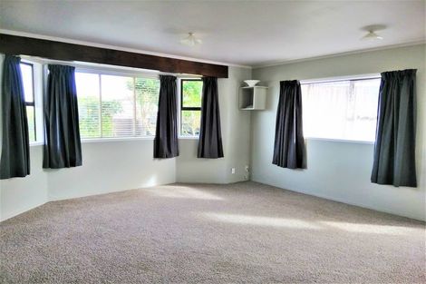 Photo of property in 3/178 Centreway Road, Orewa, 0931