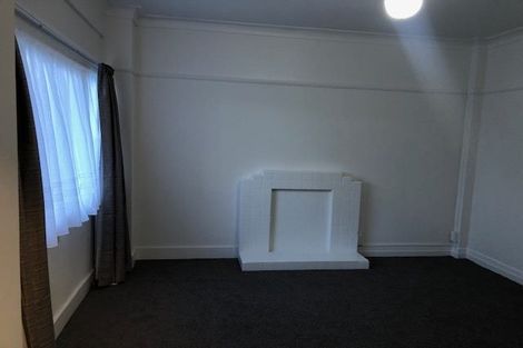 Photo of property in Elms Court Flats, 11/367 The Terrace, Te Aro, Wellington, 6011