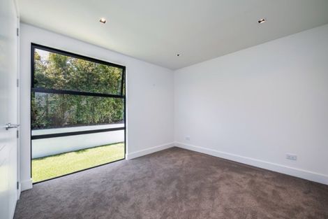 Photo of property in 19c Momona Road, Greenlane, Auckland, 1051