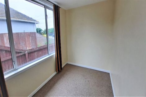 Photo of property in 162 Springs Road, Hornby, Christchurch, 8042