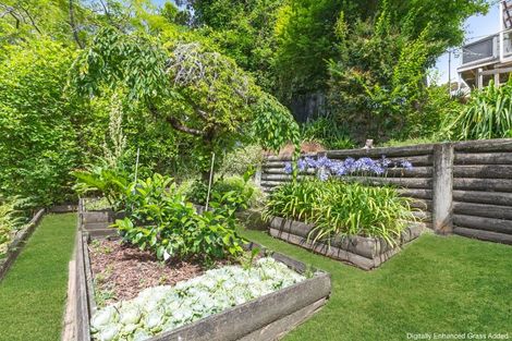 Photo of property in 16 Burtts Road, Durie Hill, Whanganui, 4500