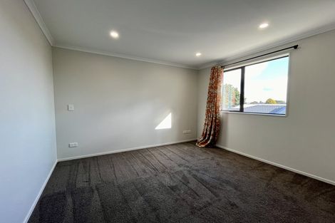 Photo of property in 6a Martin Road, Manurewa, Auckland, 2102