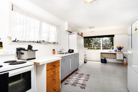 Photo of property in 44 Gallony Avenue, Massey, Auckland, 0614