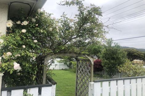 Photo of property in 175 Wainuiomata Road, Wainuiomata, Lower Hutt, 5014