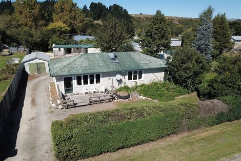 Photo of property in 6 Hawkswood Street, Waiau, 7332