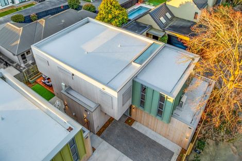 Photo of property in 4/42 Browns Road, St Albans, Christchurch, 8014