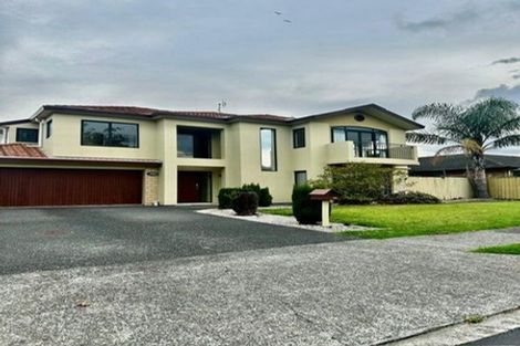 Photo of property in 49 Lilybank Crescent, East Tamaki, Auckland, 2013