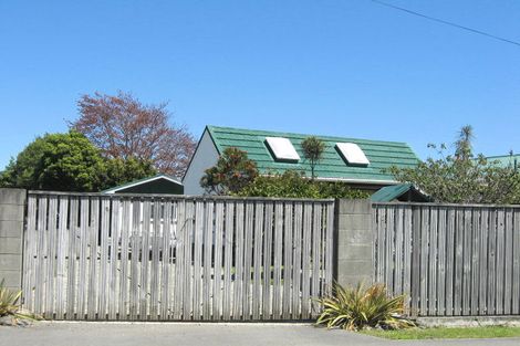 Photo of property in 8a Polstead Road, Stoke, Nelson, 7011