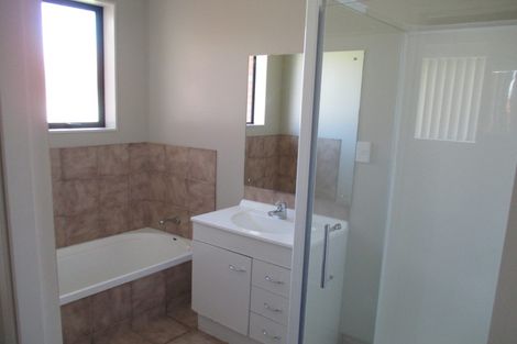 Photo of property in 9 Joe F Stanley Place, Otahuhu, Auckland, 1062