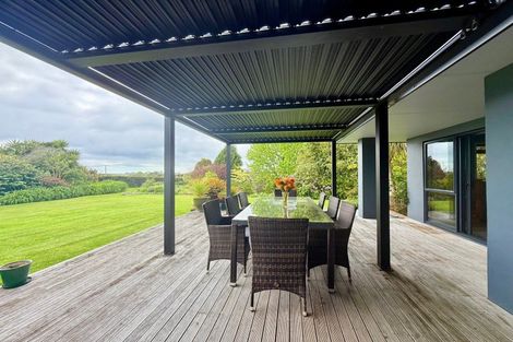 Photo of property in 154 Ohinepanea Road, Pukehina, Te Puke, 3186