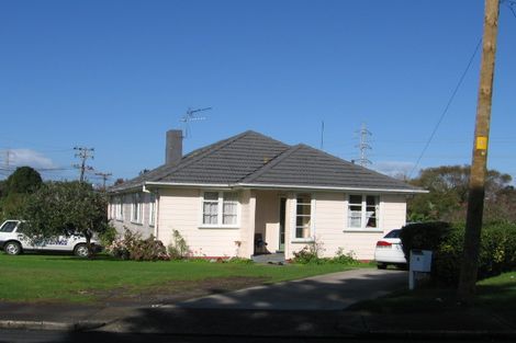 Photo of property in 5 Cobham Crescent, Otara, Auckland, 2023