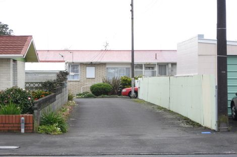 Photo of property in 1/14 Huatoki Street, Vogeltown, New Plymouth, 4310
