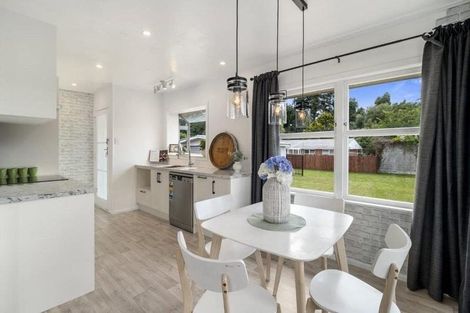 Photo of property in 37 Martin Street, Utuhina, Rotorua, 3015