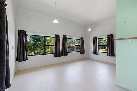 Photo of property in 18 Norwich Avenue, Spotswood, New Plymouth, 4310