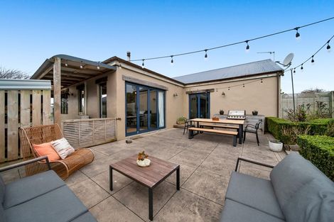 Photo of property in 35 Maire Street, Hawera, 4610