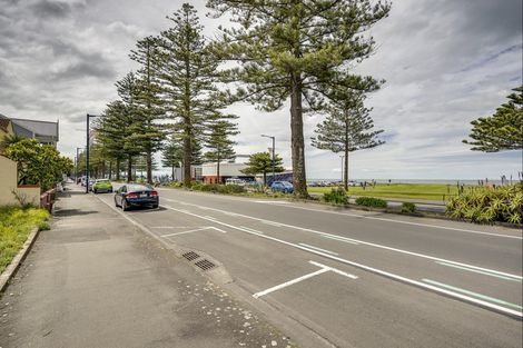 Photo of property in 511 Marine Parade, Napier South, Napier, 4110