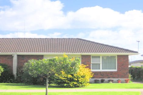 Photo of property in 8/68 Rangitoto Road, Papatoetoe, Auckland, 2025