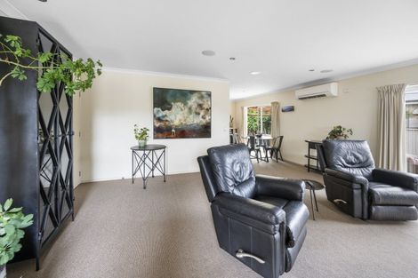 Photo of property in 396 Southland Place, Raureka, Hastings, 4120