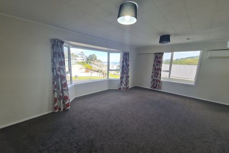 Photo of property in 8 Christchurch Crescent, Kelson, Lower Hutt, 5010