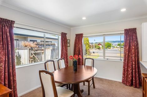 Photo of property in 11 Murray Court, Paraparaumu Beach, Paraparaumu, 5032