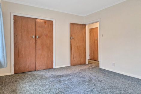 Photo of property in 50 Randwick Road, Northland, Wellington, 6012