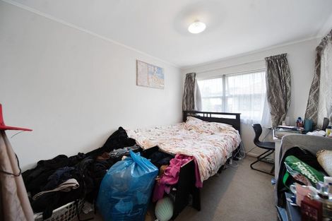 Photo of property in 8 Haddon Street, Mangere East, Auckland, 2024