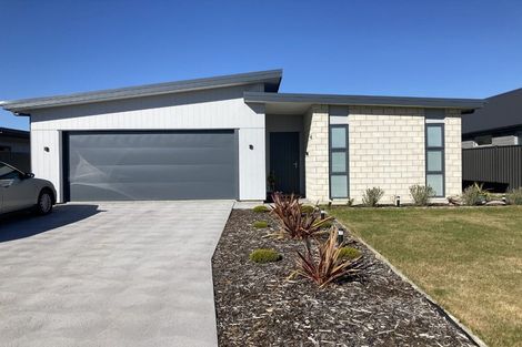 Photo of property in 11 Smitham Drive, Cromwell, 9310