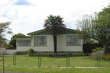 Photo of property in 27 Arnwood Street, Manurewa, Auckland, 2102