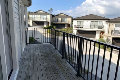 Photo of property in 3c Melia Place, Stanmore Bay, Whangaparaoa, 0932