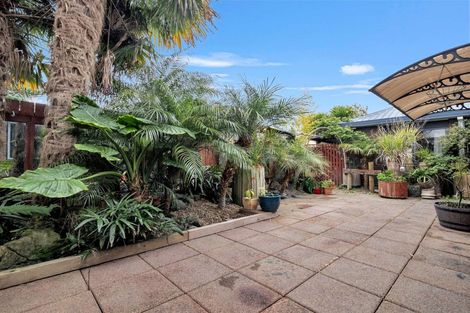 Photo of property in 2 Saxon Woods Drive, Rototuna North, Hamilton, 3210