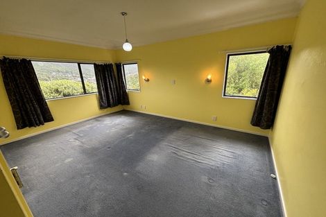 Photo of property in 78 Woodhouse Avenue, Karori, Wellington, 6012