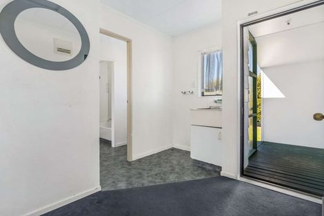 Photo of property in 2 Walton Place, Ngatea, 3503