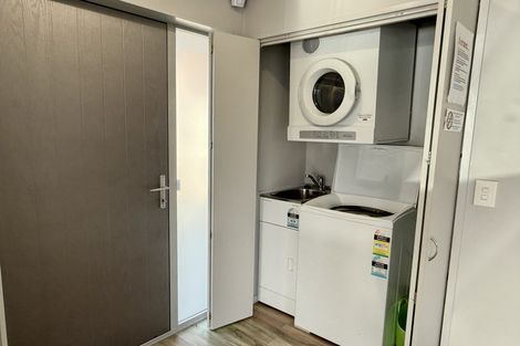 Photo of property in 315-317 Tay Street, Turnbull Thomson Park, Invercargill, 9810