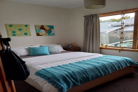 Photo of property in 88 Sandwich Road, Beckenham, Christchurch, 8023