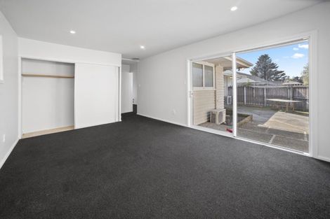 Photo of property in 2/60 Grahams Road, Burnside, Christchurch, 8041