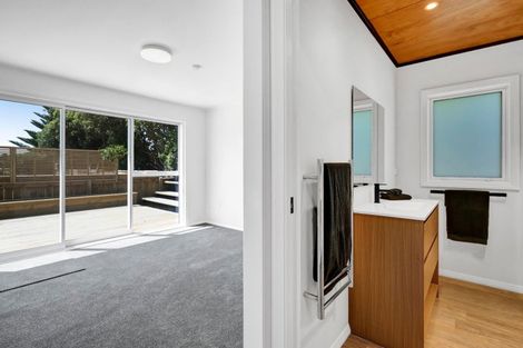 Photo of property in 35 Dorset Street, Opunake, 4616