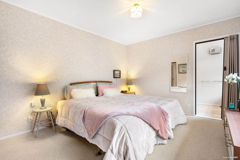 Photo of property in 46 Glenfern Road, Mellons Bay, Auckland, 2014