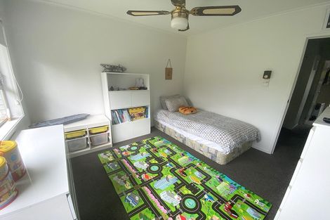 Photo of property in 43 Redwood Drive, Massey, Auckland, 0614