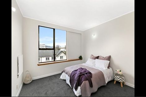 Photo of property in Hobson Court Flats, 27/70 Hobson Street, Thorndon, Wellington, 6011