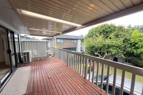 Photo of property in 48 Reeves Road, Pakuranga, Auckland, 2010