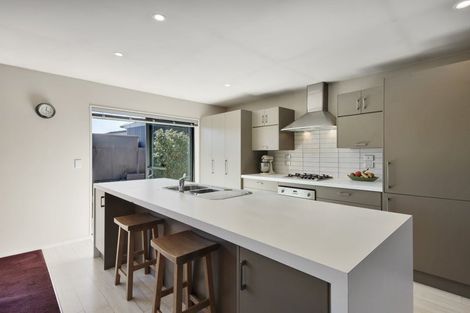 Photo of property in 6 Zuppicich Lane, Woodend, 7610