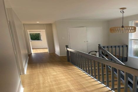 Photo of property in 1/37 Gretel Place, Hillcrest, Auckland, 0627