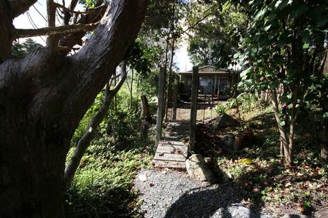 Photo of property in 1913 Paparoa Valley Road, Paparoa, 0571