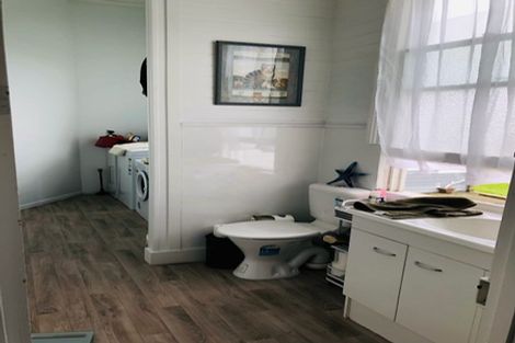 Photo of property in 1-5/65 Grey Road, Timaru, 7910