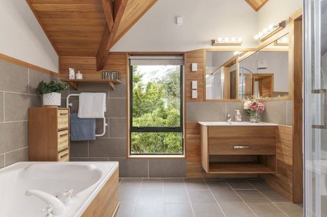 Photo of property in 700 Cashmere Road, Halswell, Christchurch, 8025