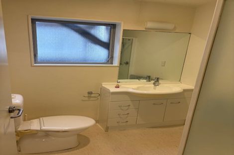 Photo of property in Terrace Heights Apartments, 2/163p The Terrace, Wellington Central, Wellington, 6011