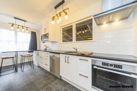 Photo of property in 40 Ruamahanga Crescent, Terrace End, Palmerston North, 4410