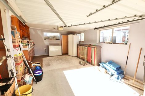 Photo of property in 69 Main North Road, Geraldine, 7930