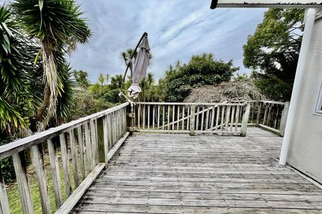 Photo of property in 21 Rame Road, Greenhithe, Auckland, 0632