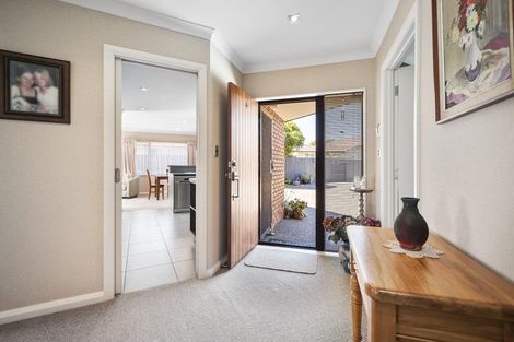 Photo of property in 27a Knowles Street, Terrace End, Palmerston North, 4410